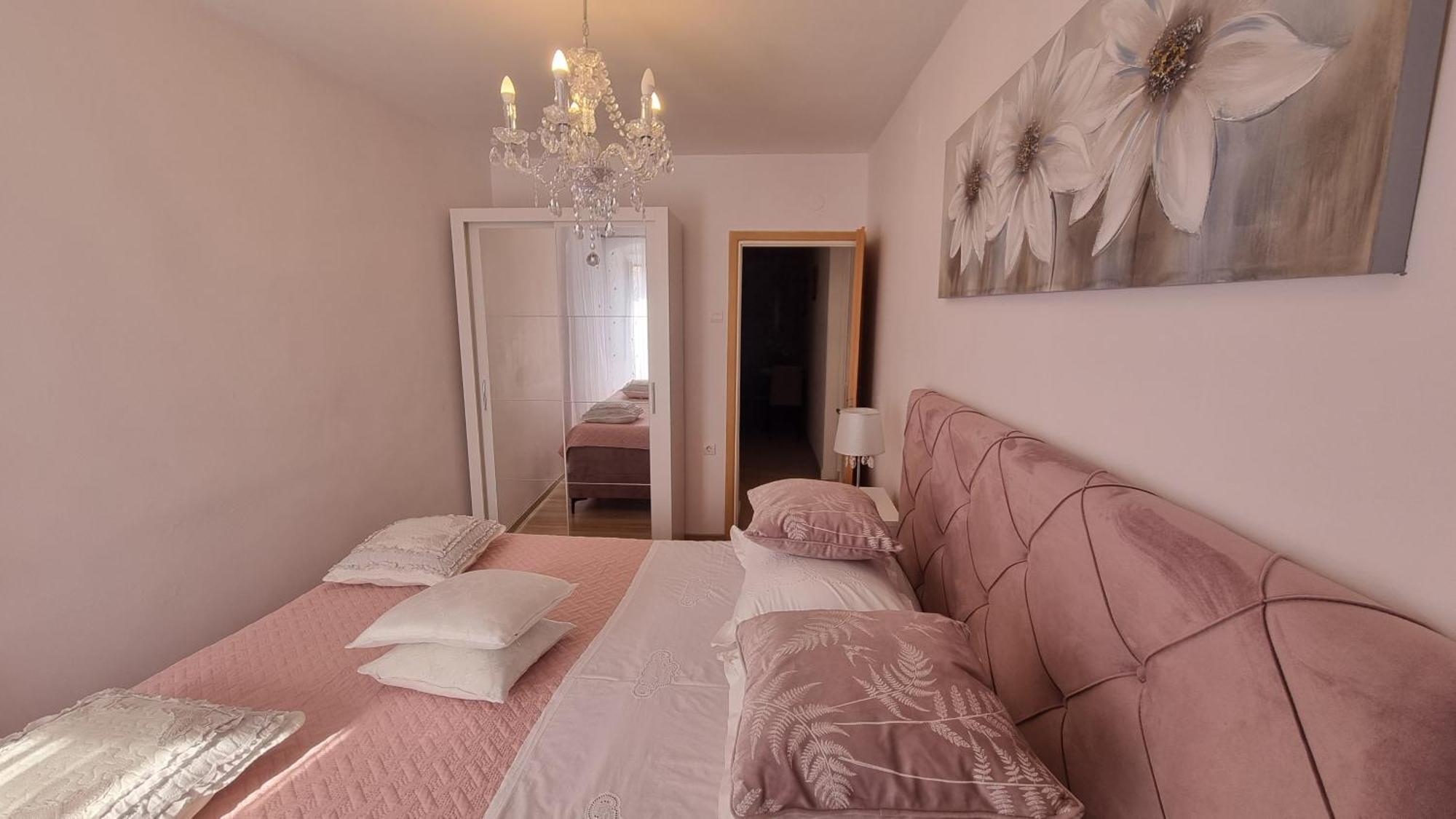Apartment Vestibul Inn سبليت المظهر الخارجي الصورة